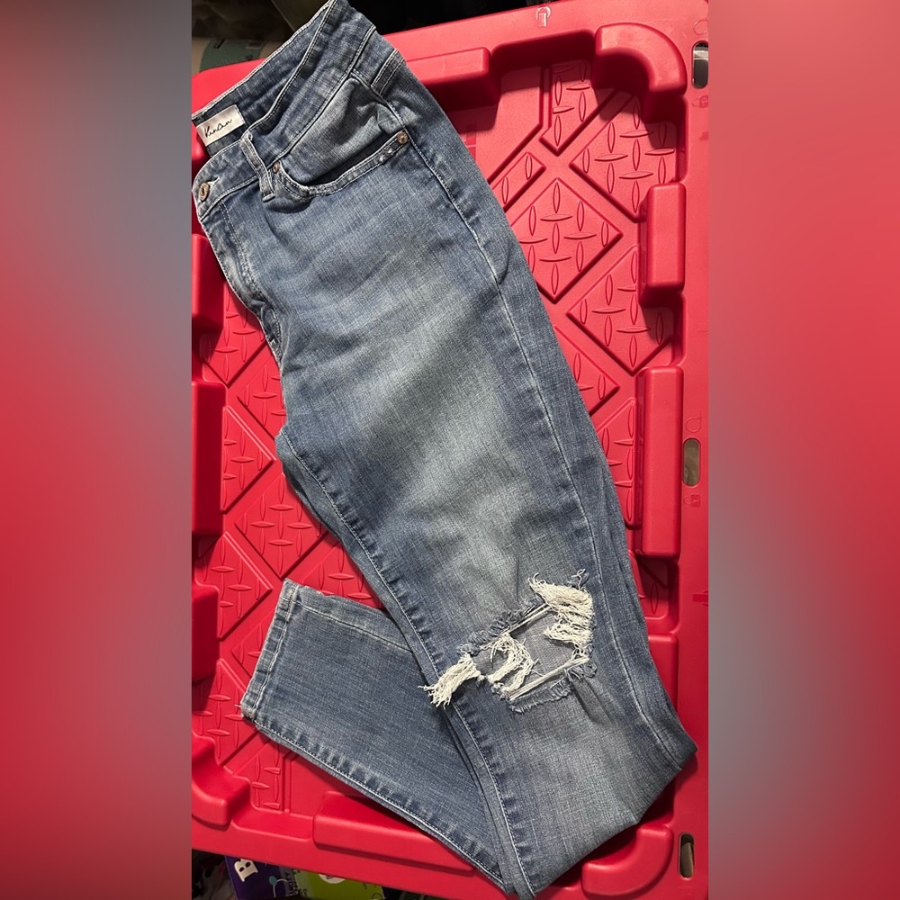 KanCan Light Blue Distressed Jeans size 13/30